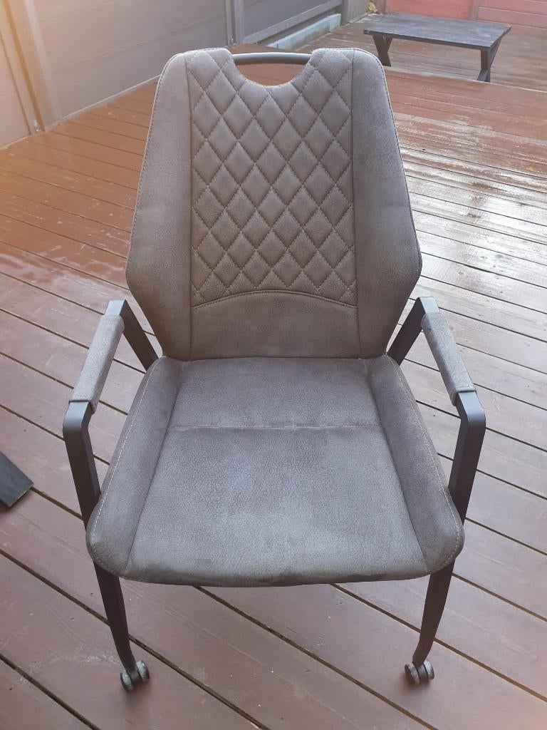 4 Eetkamerstoelen grijs, Huis en Inrichting, Stoelen, Gebruikt, Vier, Metaal, Overige materialen, Grijs, Ophalen