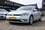 Volkswagen Golf 1.5 TSI HIGHLINE | NAVI | CAMERA | CARPLAY, Auto's, Voorwielaandrijving, 4 cilinders, Adaptive Cruise Control