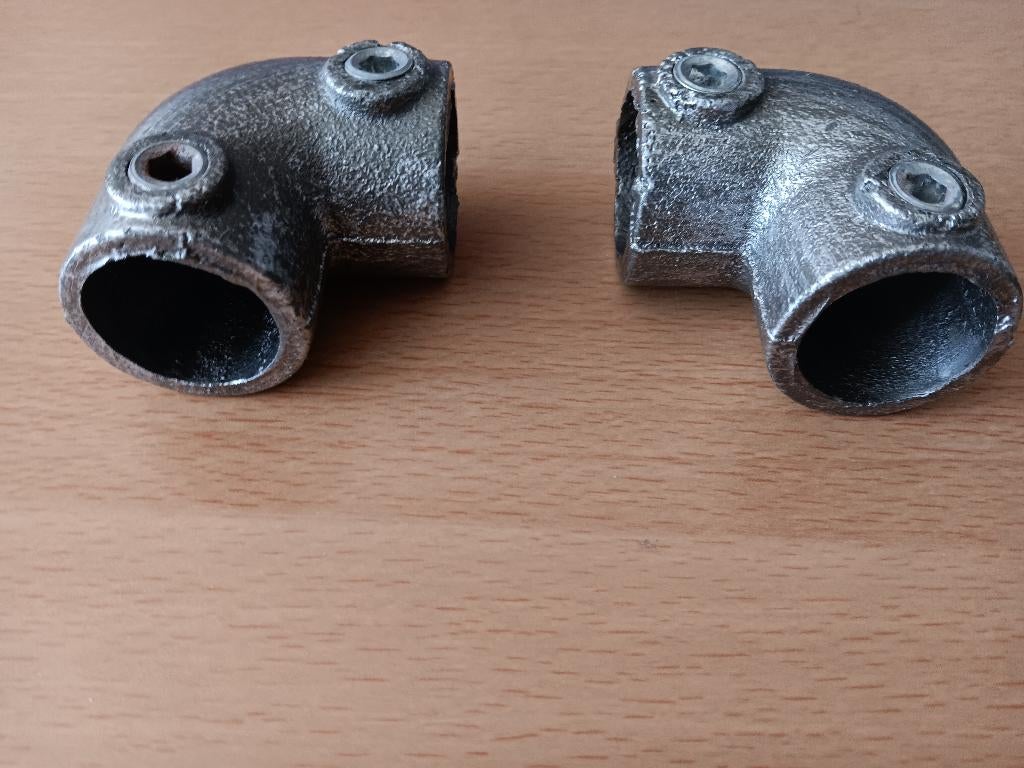 2 nieuwe Industrial 90 bocht 28mm, Ophalen, Overige materialen, Bochten, Nieuw