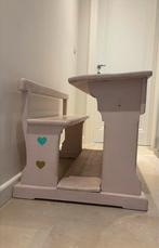 Oud schoolbankje, roze geverfd met hartjes, Antiek en Kunst, Ophalen