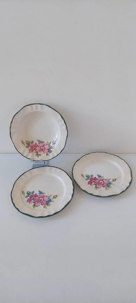 3 vintage borden van Pagnossin Earthenware Treviso Italy, Overige materialen, Eu, Gebruikt, Eu