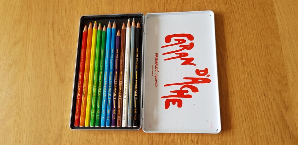 12 aquarelpotloden caran d ache, Ophalen of Verzenden, Gebruikt, Potlood of Stift