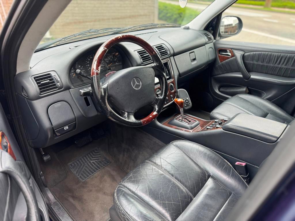 Mercedes-Benz M-klasse ML 270 CDI Youngtimer Grijs kenteken, Auto's, Bestelauto's, Gebruikt, Zwart, 163 pk, Bedrijf