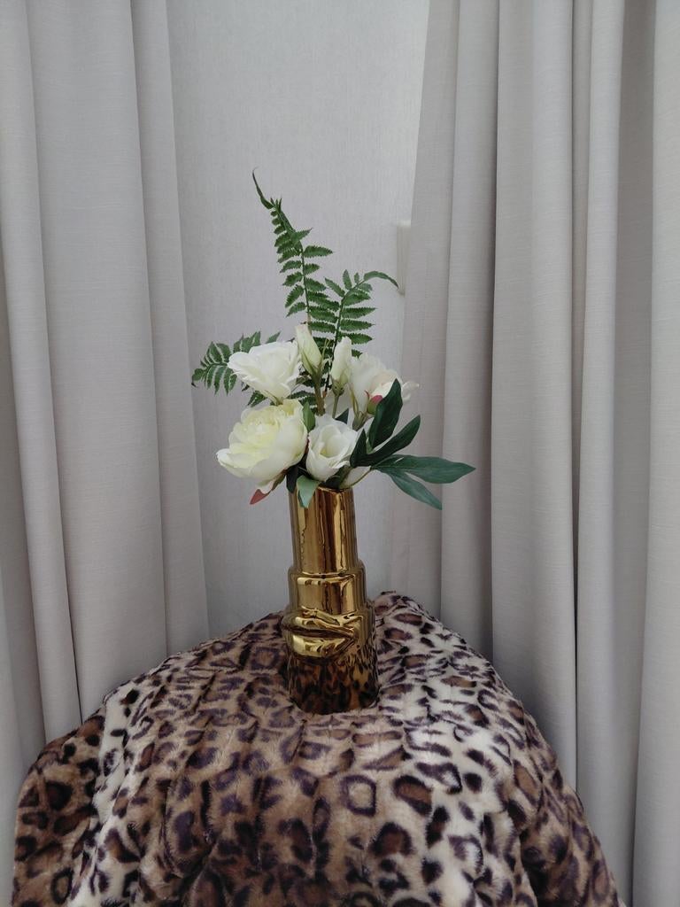 Hotelchique gouden lippenstift vaas met witte kunstbloemen, Ophalen of Verzenden, Nieuw, Binnen