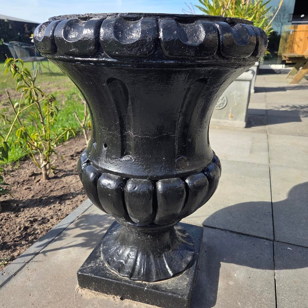 Franse Tuinvaas Louvre beton brocant plantenbak plantenpot, Tuin en Terras, Tuinvazen, Ophalen, Gebruikt
