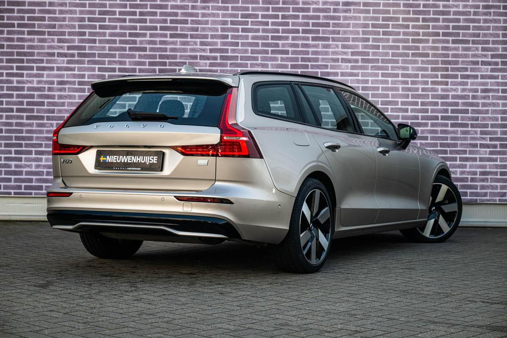 Volvo V60 2.0 T6 Plug-in hybrid AWD Ultimate Dark | Long Ran, 12 maanden, Gebruikt, Euro 6, 4 cilinders