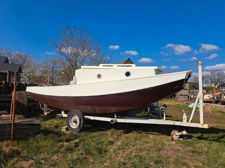 Kajuitschouw project + trailer en motor, Doe-het-zelf en Verbouw, Overige Doe-het-zelf en Verbouw, Gebruikt, Ophalen