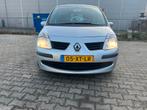 Renault Modus 1.4 16V 72KW E4 2007 Grijs, Auto's, Voorwielaandrijving, 15 km/l, 4 cilinders, 49 €/maand