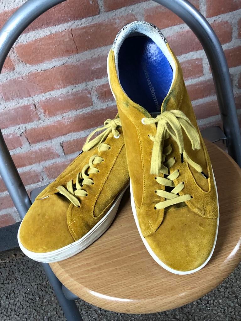 Floris van Bommel taupe suède sneakers maat 9(43), Overige kleuren, Ophalen of Verzenden, Sneakers of Gympen, Gedragen