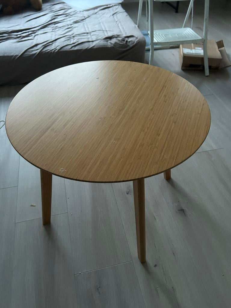 Leuk rond bijzettafeltje - Bamboe look, Huis en Inrichting, Tafels | Bijzettafels, Ophalen, Minder dan 45 cm, Minder dan 55 cm