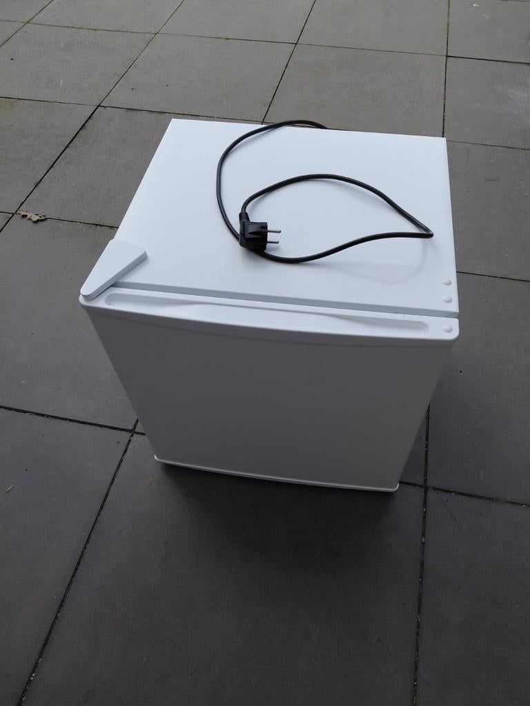 Mini koelkast Ikea, Ophalen