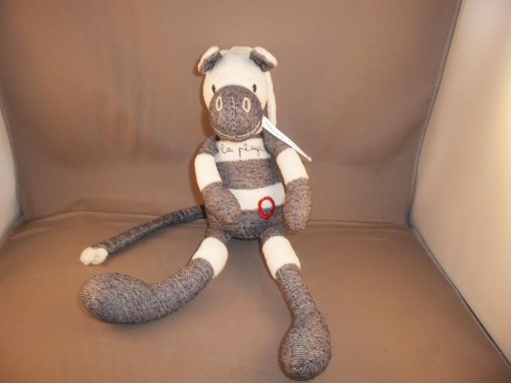 happy horse zebra Zsa Zsa ala plaget wit met blauw jeansstof, Kinderen en Baby's, Speelgoed | Knuffels en Pluche, Overige karakters
