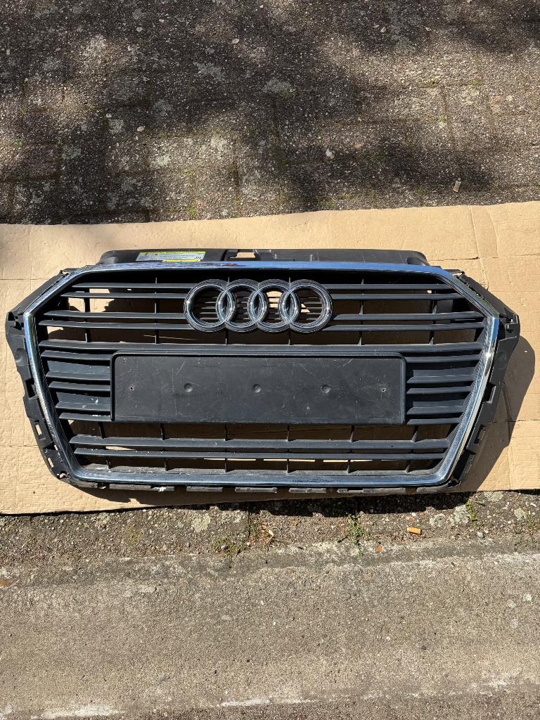 Audi Grill, Auto-onderdelen, Ophalen of Verzenden, Gebruikt, Audi, Bumper