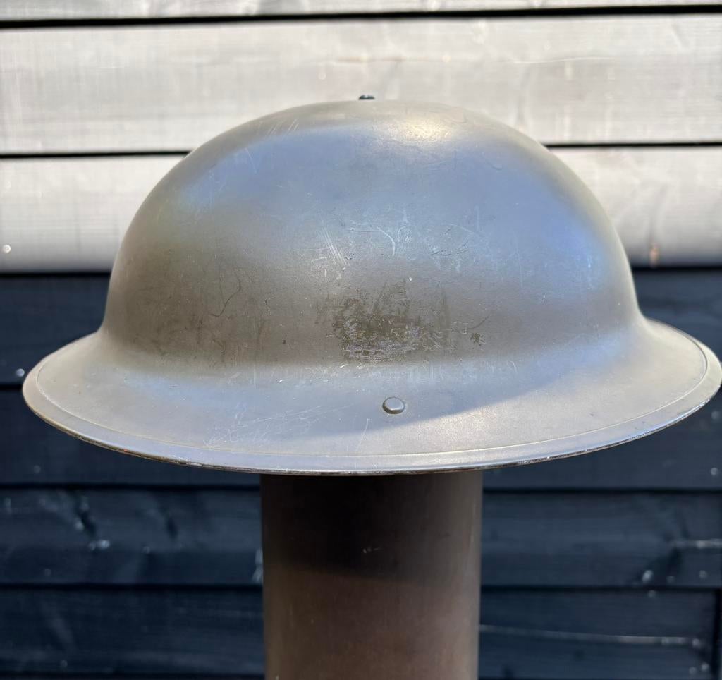 Canadese MKII helm, Verzamelen, Militaria | Tweede Wereldoorlog, Ophalen of Verzenden, Landmacht, Engeland, Helm of Baret