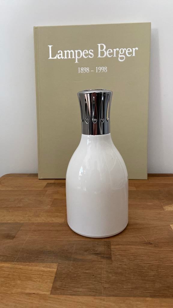 Lampe Berger/Maison Berger geurbrander “melkfles”., Ophalen of Verzenden, Zo goed als nieuw, Modern, Wit