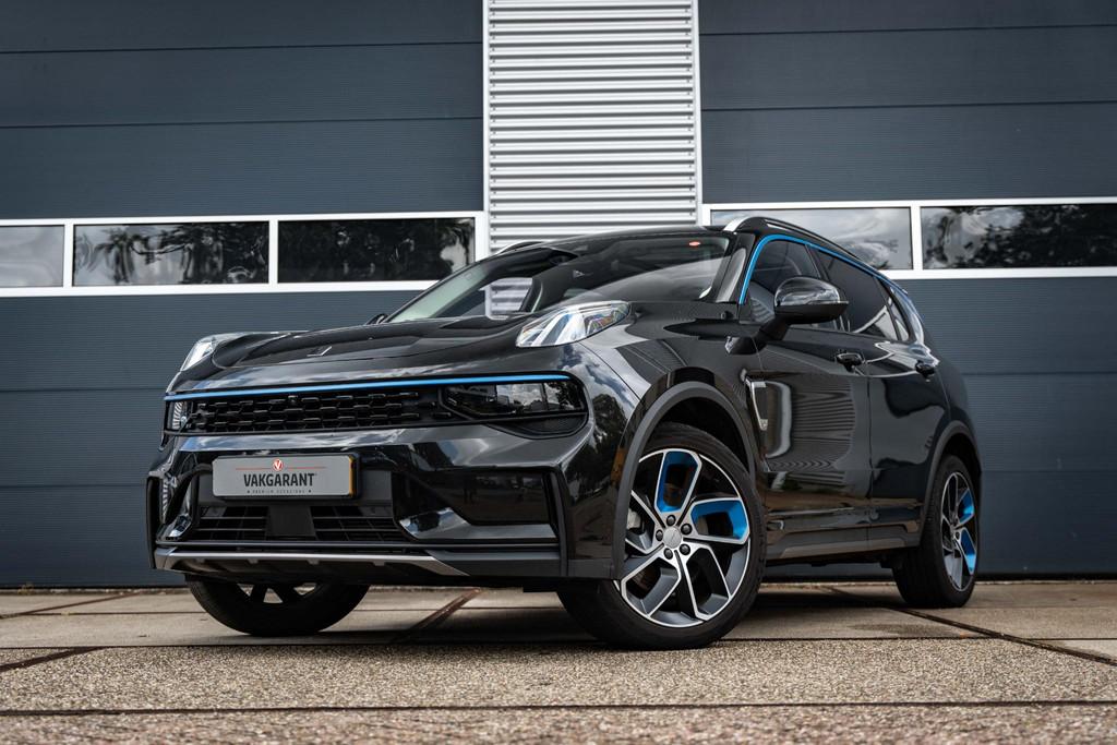 Lynk & Co 01 1.5 |MY 2023 |Zwarte hemel |Pano |360 |Stoelv, 12 maanden, Stof, Euro 6, Zwart
