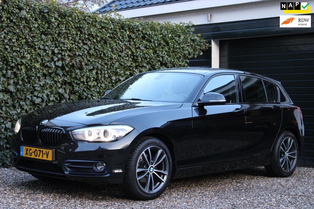 BMW 1-serie 116i Corporate Lease High Executive, Auto's, BMW, 1-Serie, Achterwielaandrijving, Euro 6, 4 stoelen