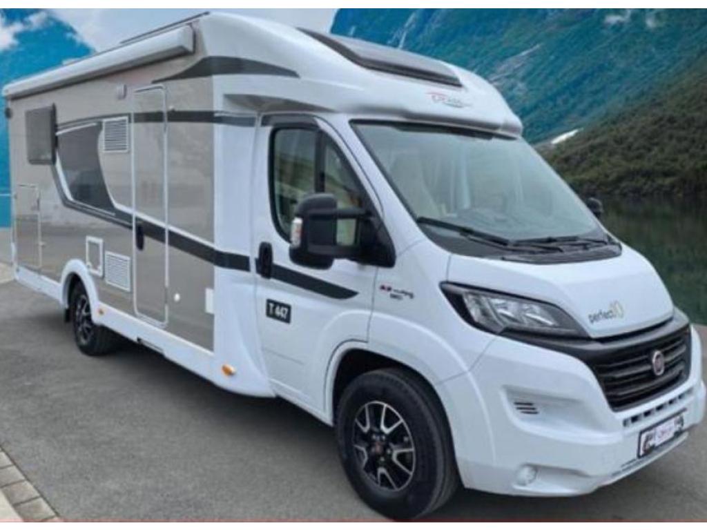 Hymer Carado Gold T447 Enkele Bedden Hefbed Automaat Euro 6, Caravans en Kamperen, Campers, Bedrijf, Half-integraal, Carado, Fiat
