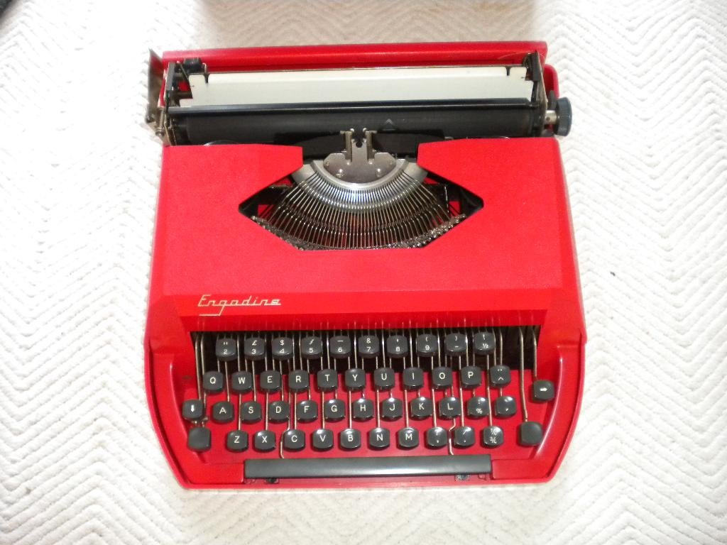 Vintage zeldzame  Engadine kofferschrijfmachine, Diversen, Typemachines, Ophalen of Verzenden, Zo goed als nieuw