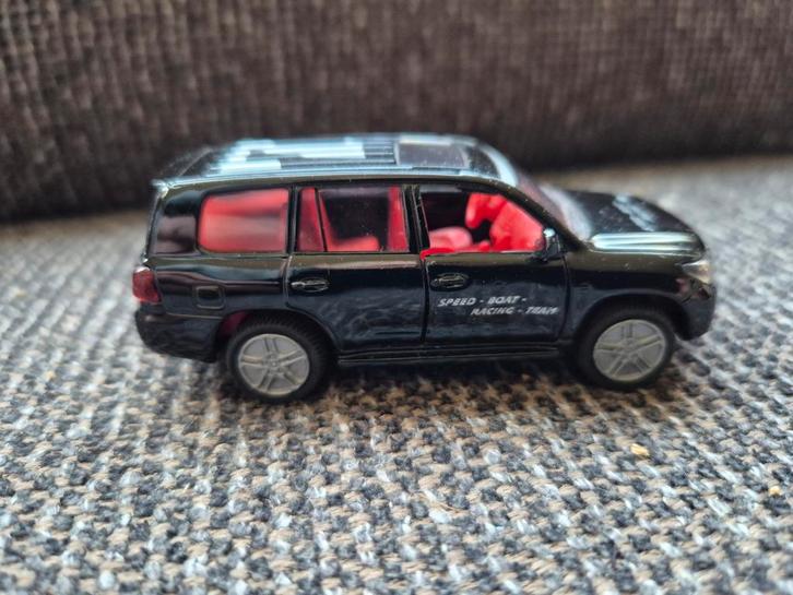 Siku Zwarte Toyota Landcruiser Speelgoedauto, Hobby en Vrije tijd, Modelauto's | Overige schalen, Gebruikt, Auto, Ophalen of Verzenden
