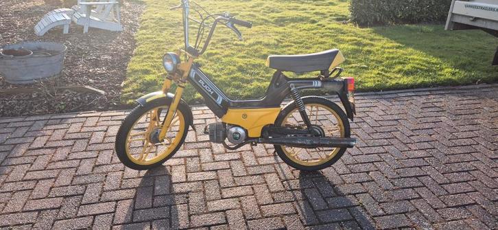 Puch maxi geel kenteken, Fietsen en Brommers, Brommers | Puch, Gebruikt, Maxi, Maximaal 45 km/u, Ophalen