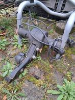 fietsendrager Thule voor toyota prius, Ophalen, 2 fietsen, Gebruikt, Trekhaakdrager