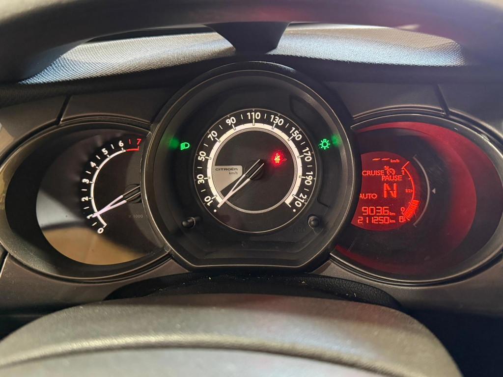 Citroen C3 1.2 Tendance Automaat Wit 5-Deurs 2013 Trekhaak, Auto's, Citroën, Euro 5, Gebruikt, 1199 cc, 82 pk