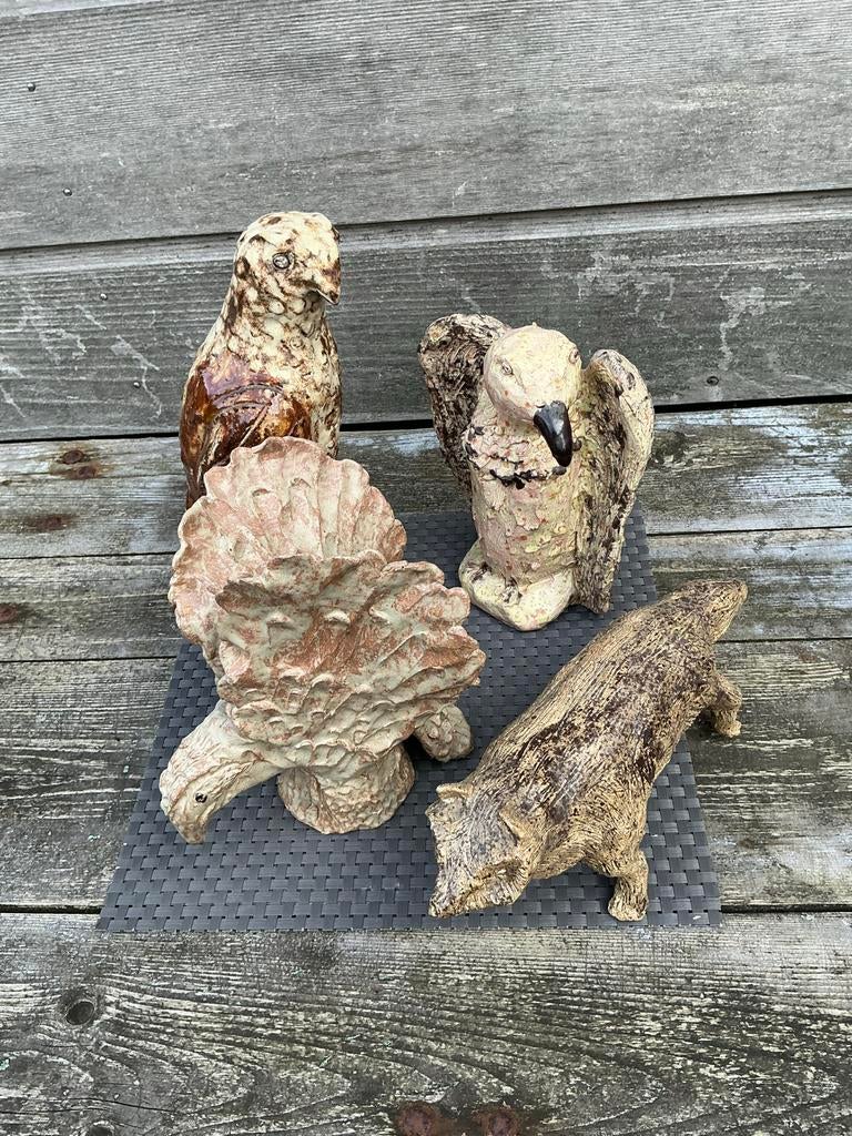 Keramische Tuin Dierenbeelden: adelaar, havik, gier en Wolf, Ophalen of Verzenden, Nieuw, Overige materialen, Dierenbeeld