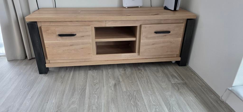 TV-meubel Toornwerd 166cm, Ophalen, 150 tot 200 cm, Zo goed als nieuw, Minder dan 100 cm