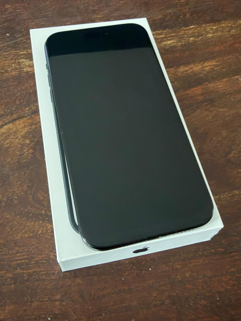 Te koop Zwarte iphone 15 Plus (128 GB), Telecommunicatie, Mobiele telefoons | Apple iPhone, 128 GB, Zwart, 88 %, Ophalen of Verzenden