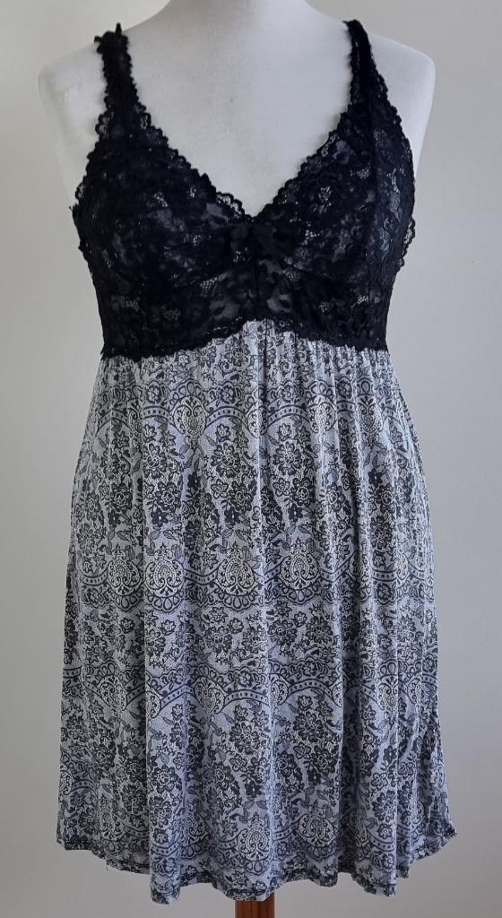 Hunkemoller grijs/zwarte slipdress mt. L, Kleding | Dames, Hunkemöller, Ophalen of Verzenden, Zo goed als nieuw, Maat 42/44 (L)