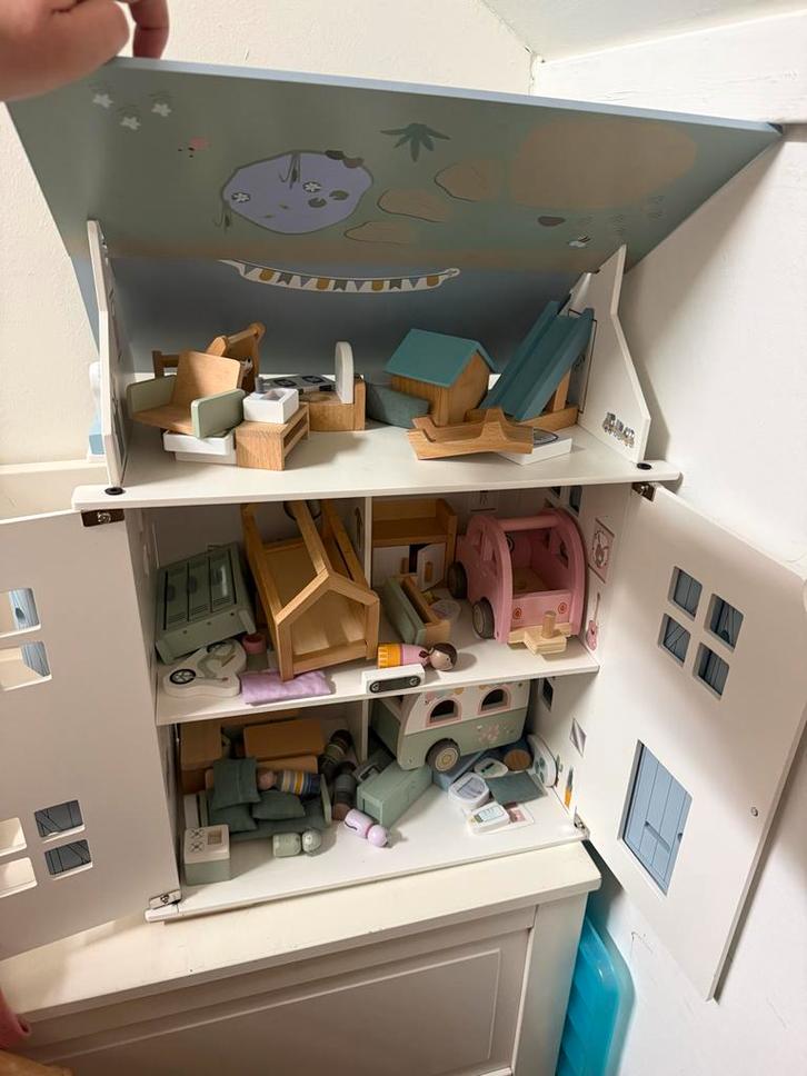 Little Dutch Houten Poppenhuis met Meubels en Caravan, Kinderen en Baby's, Speelgoed | Overig, Gebruikt, Jongen of Meisje, Ophalen of Verzenden