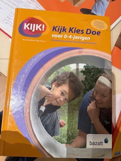 KIJK!: VVE observatie/registratie jonge kind, Non-fictie, Ophalen of Verzenden, Zo goed als nieuw, 4 jaar