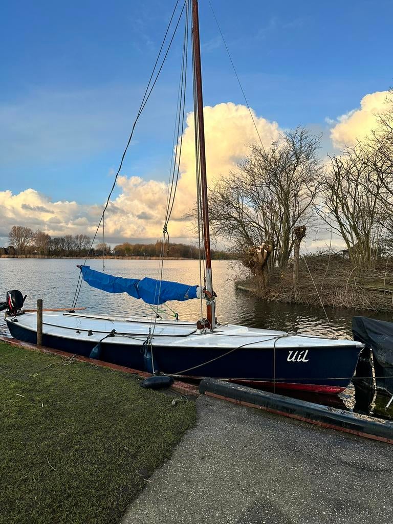 Polyvalk met Mercury 5pk motor, Watersport en Boten, Ophalen, Gebruikt, Polyvalk, 3 tot 6 meter