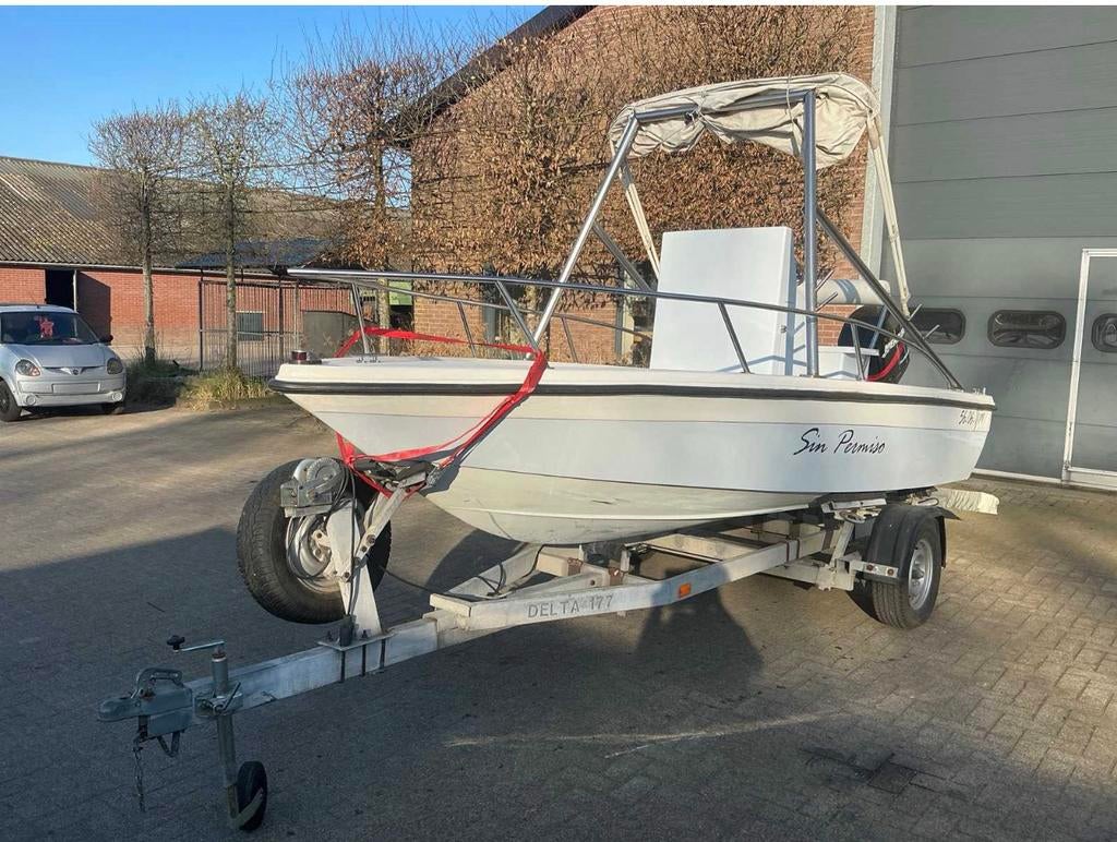 Consoleboot 60PK met trailer, Ophalen, Zo goed als nieuw, 3 tot 6 meter, Buitenboordmotor