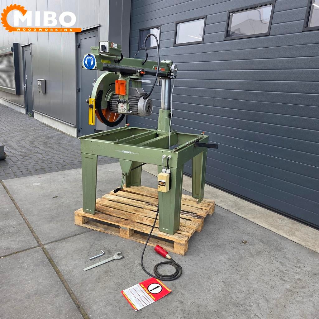 Dewalt afkortzaag lange arm 950mm ** 6pk motor Frontlift, Dewalt maggi stromab elu graule harwi, 70 mm of meer, Ophalen of Verzenden