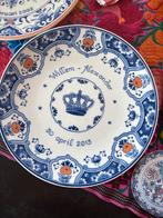 Royal Delft Willem-Alexander inhuldigingsbord 2013, Antiek en Kunst, Antiek | Porselein, Ophalen of Verzenden
