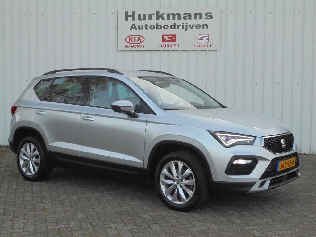 Seat Ateca 1.5 TSi 150PK STYLE BUSINESS CAMERA 87.185 KM, Auto's, Seat, 4 cilinders, Ateca, Bedrijf, Handgeschakeld