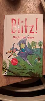 Blitz! Dino's in de ruimte - AVI E4 M5, Boeken, Ophalen of Verzenden, Zo goed als nieuw, Rian Visser & Lars Deltrap, Fictie algemeen
