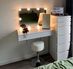 Zwevende make-up tafel met lampen en kruk, Ophalen, 100 tot 150 cm, Zo goed als nieuw, Minder dan 100 cm