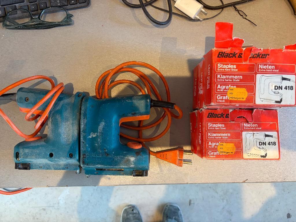 electrische nietmachine Black & Decker 2 stuks, Ophalen, Gebruikt