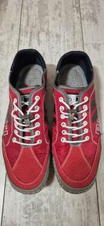 Bugatti sneakers maat 45, Bugatti, Overige kleuren, Ophalen of Verzenden, Sneakers of Gympen