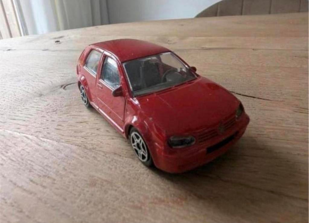 Volkswagen Golf II – Bburago (Made in Italy), Ophalen of Verzenden, Gebruikt, Auto, Overige merken