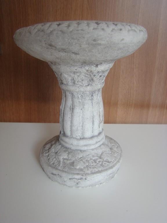 Plantenhouder  ~ zuil model  ~ tuinornament  / klein model, Ophalen of Verzenden, Gebruikt, Beton, Overige typen
