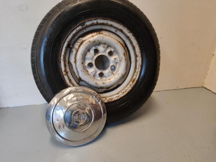 Saris wieldop met velg en band - 165/80 R13, Auto diversen, Wieldoppen, Gebruikt, Ophalen