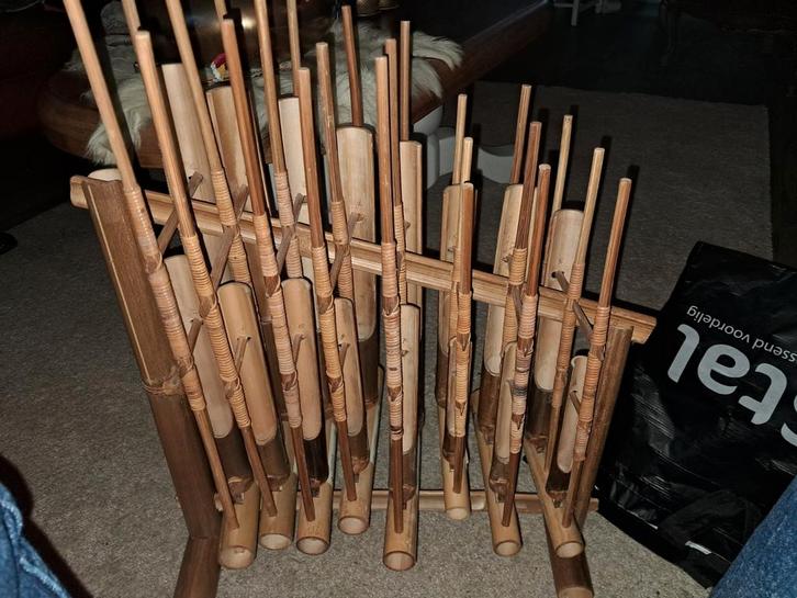 Angklung - Traditioneel Indonesisch Bamboe Instrument, Muziek en Instrumenten, Blaasinstrumenten | Overige, Gebruikt, Overige soorten