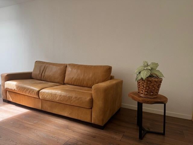 Mangowood on leather sofa and poof, Ophalen, 250 tot 300 cm, Gebruikt, 75 tot 100 cm