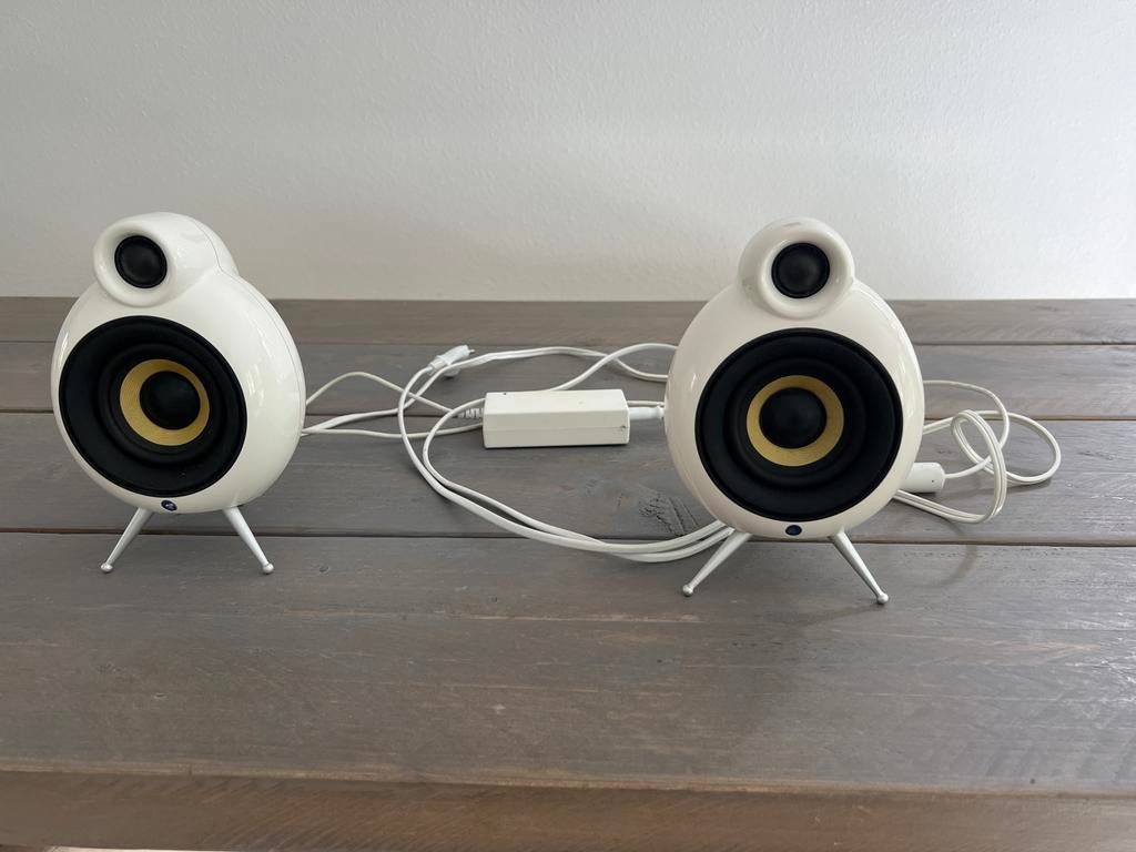 Micropod SE Active speakers wit, Audio, Tv en Foto, Luidsprekers, Ophalen of Verzenden, Gebruikt, Front, Rear of Stereo speakers