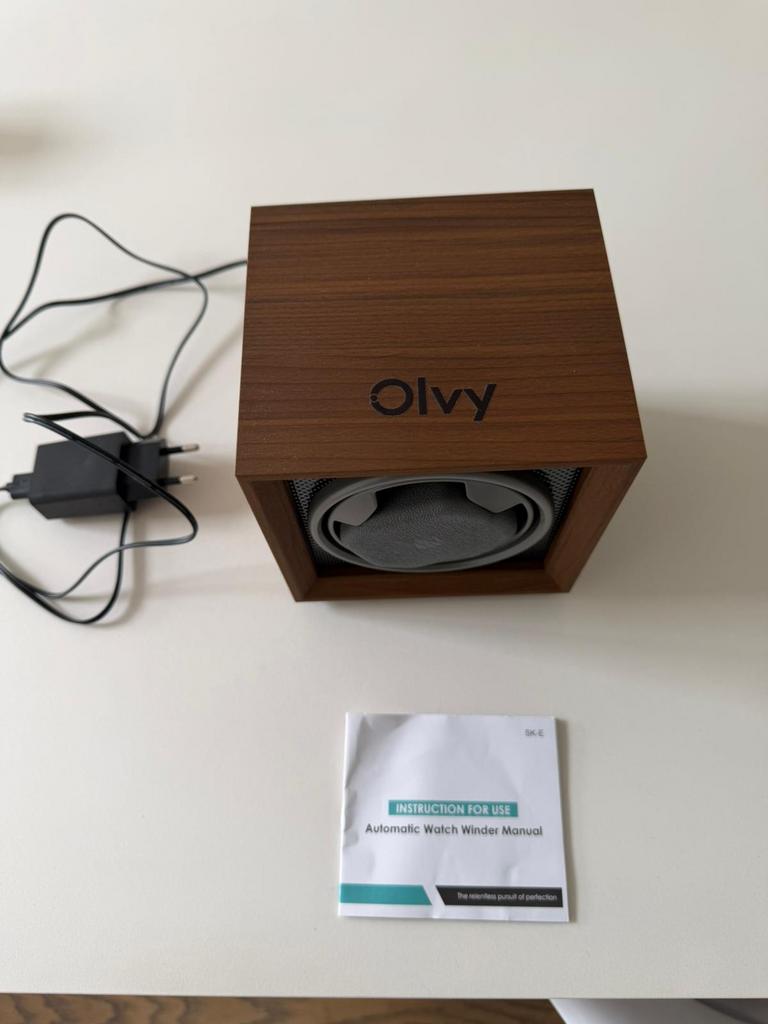 Olvy Utah watchwinder, Ophalen of Verzenden, Zo goed als nieuw, Staal, Overige merken