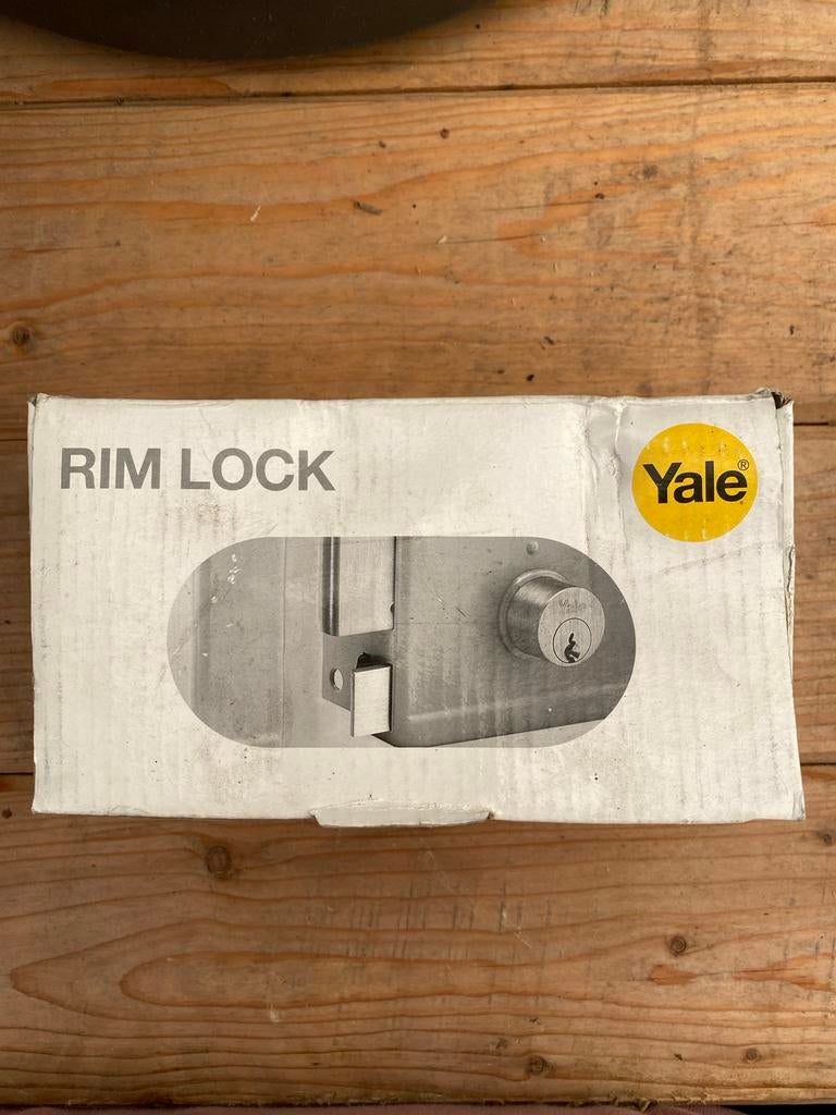 YALE oplegslot - Nieuw, doornmaat 60mm, Ophalen of Verzenden, Nieuw, Overige materialen, Slot